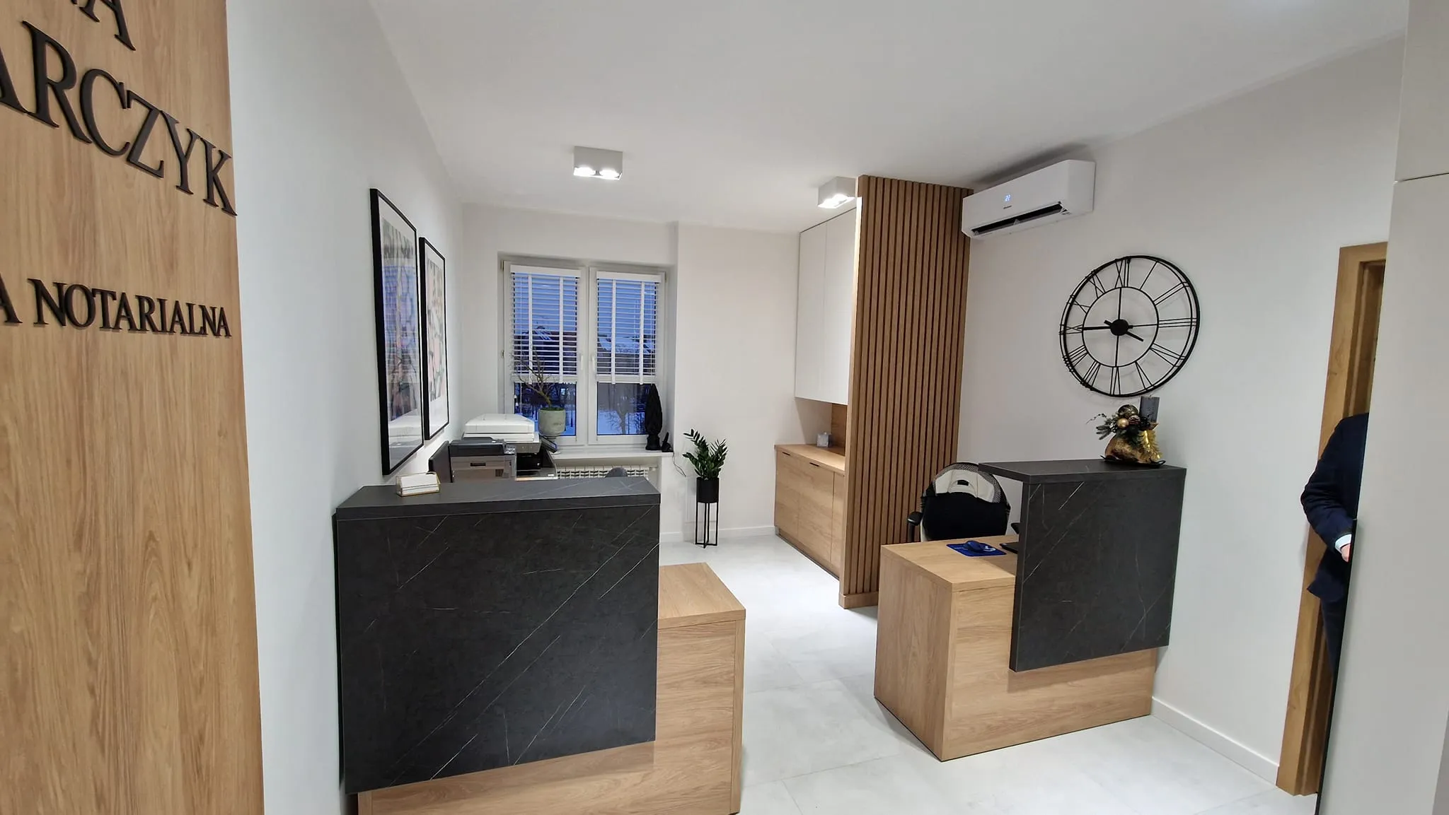 Meble biurowe na wymiar dla firm — WMS MEBLE open space Łowicz