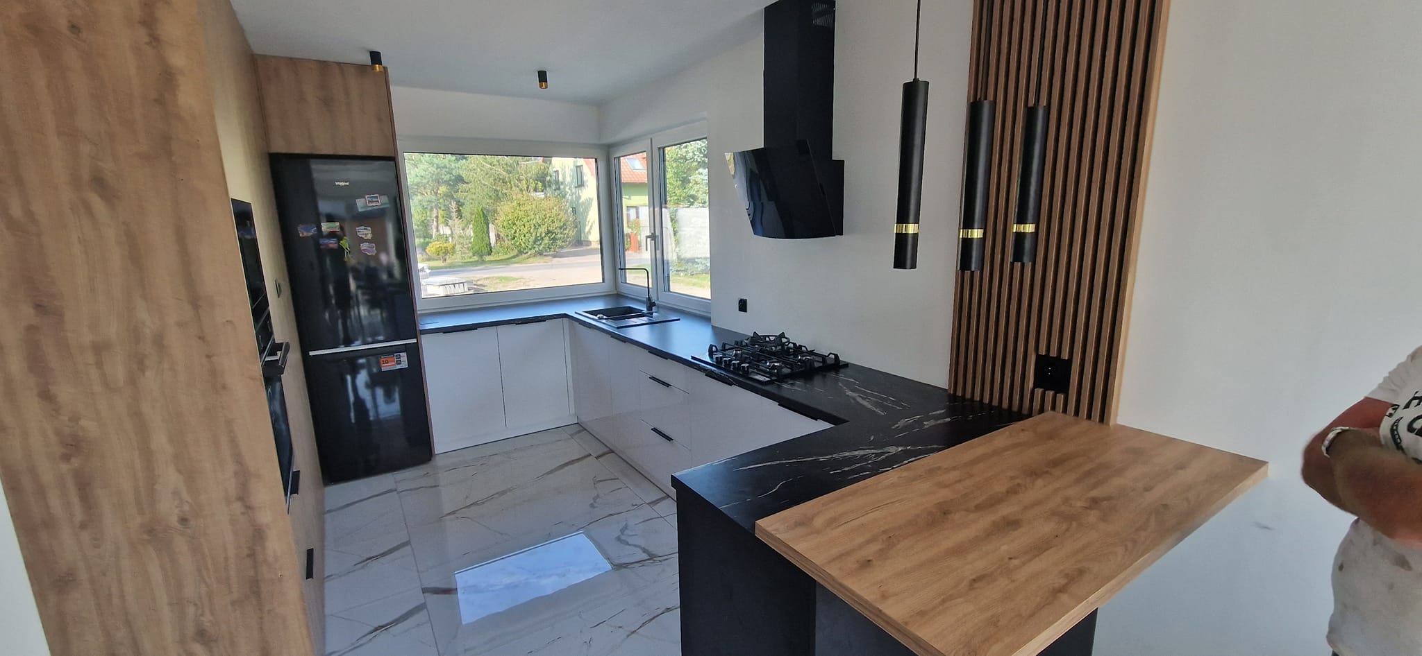 Realizacja WMS MEBLE — projekt 16