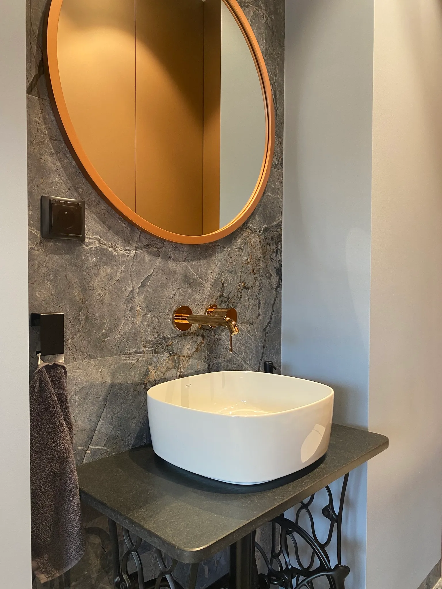 Realizacja WMS MEBLE — projekt 2