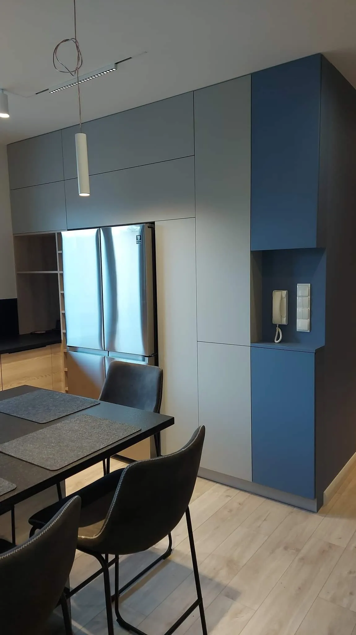 Realizacja WMS MEBLE — projekt 4