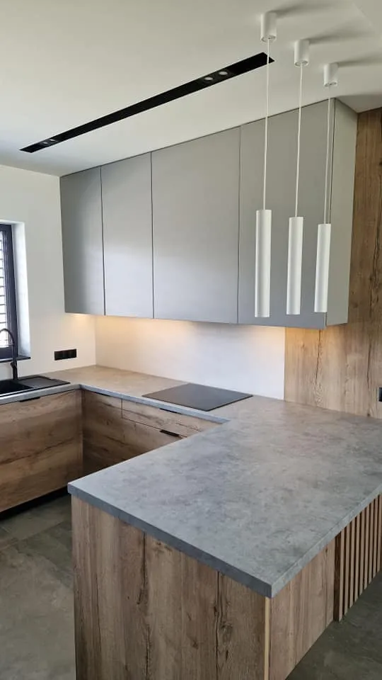 Realizacja WMS MEBLE — projekt 12