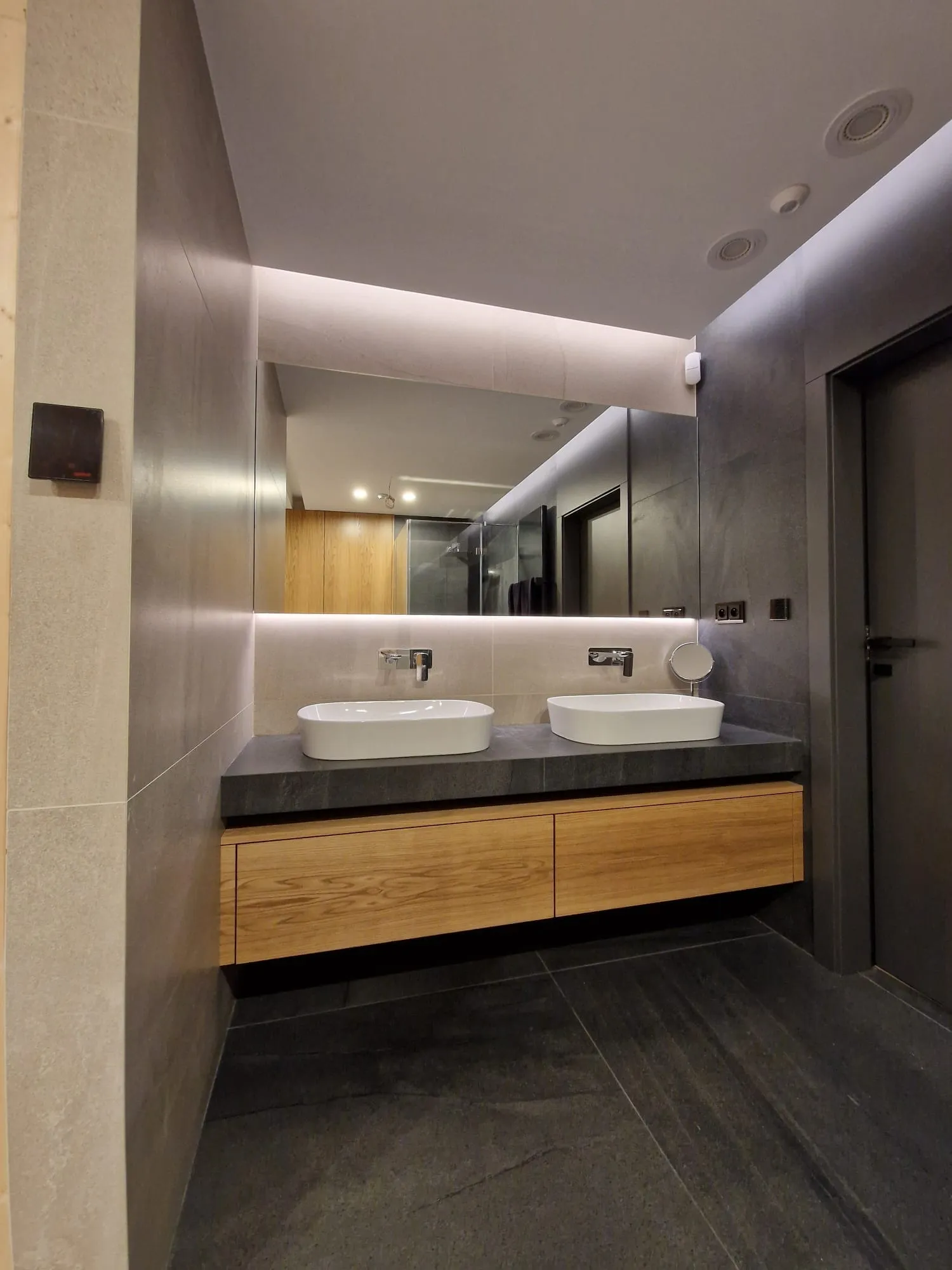 Realizacja WMS MEBLE — projekt 13